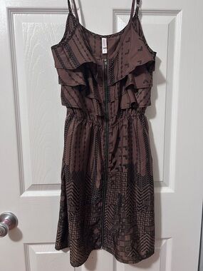 Xhilaration Sleeveless Brown Printed Ruffle Front Dress with Zip